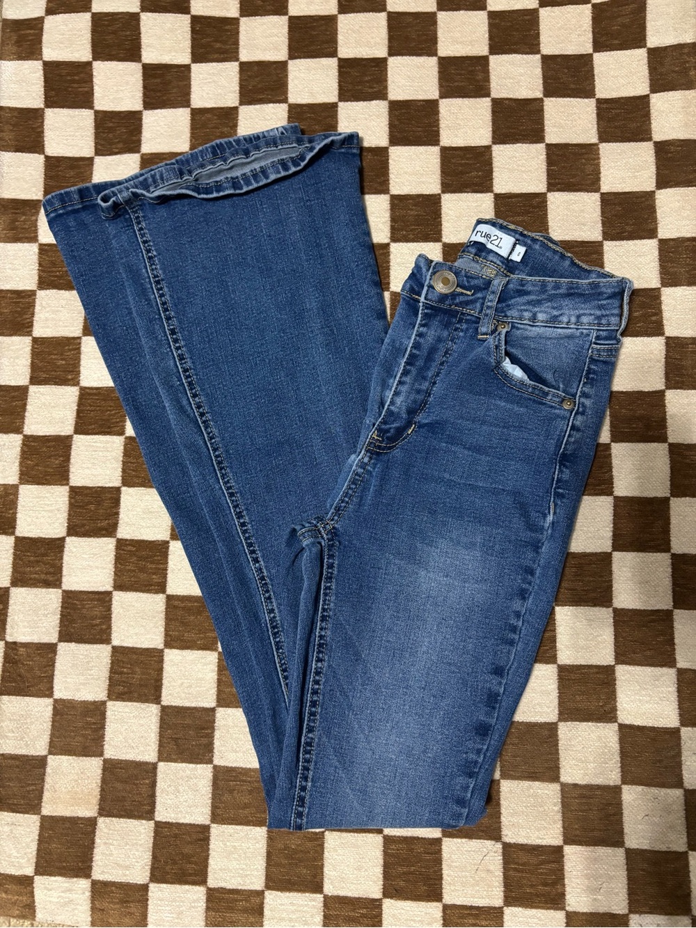 Rue21 dark wash western rock outdoor boho flare jeans women’s 0; 31” inseam